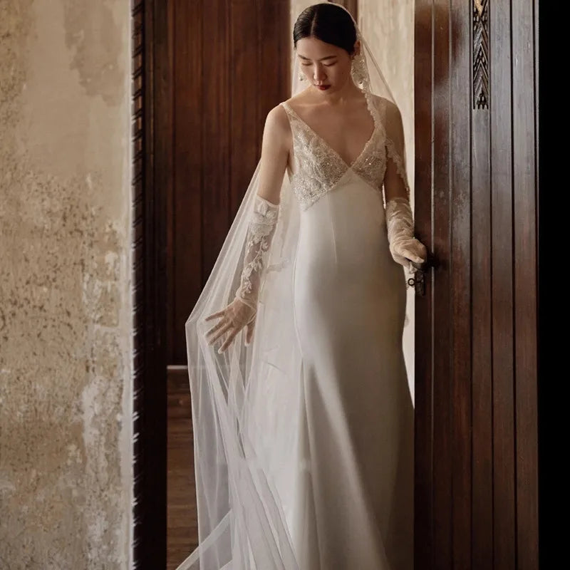 Lace Bridal Gown With Beaded Elegant Wedding Party Dress S6584
