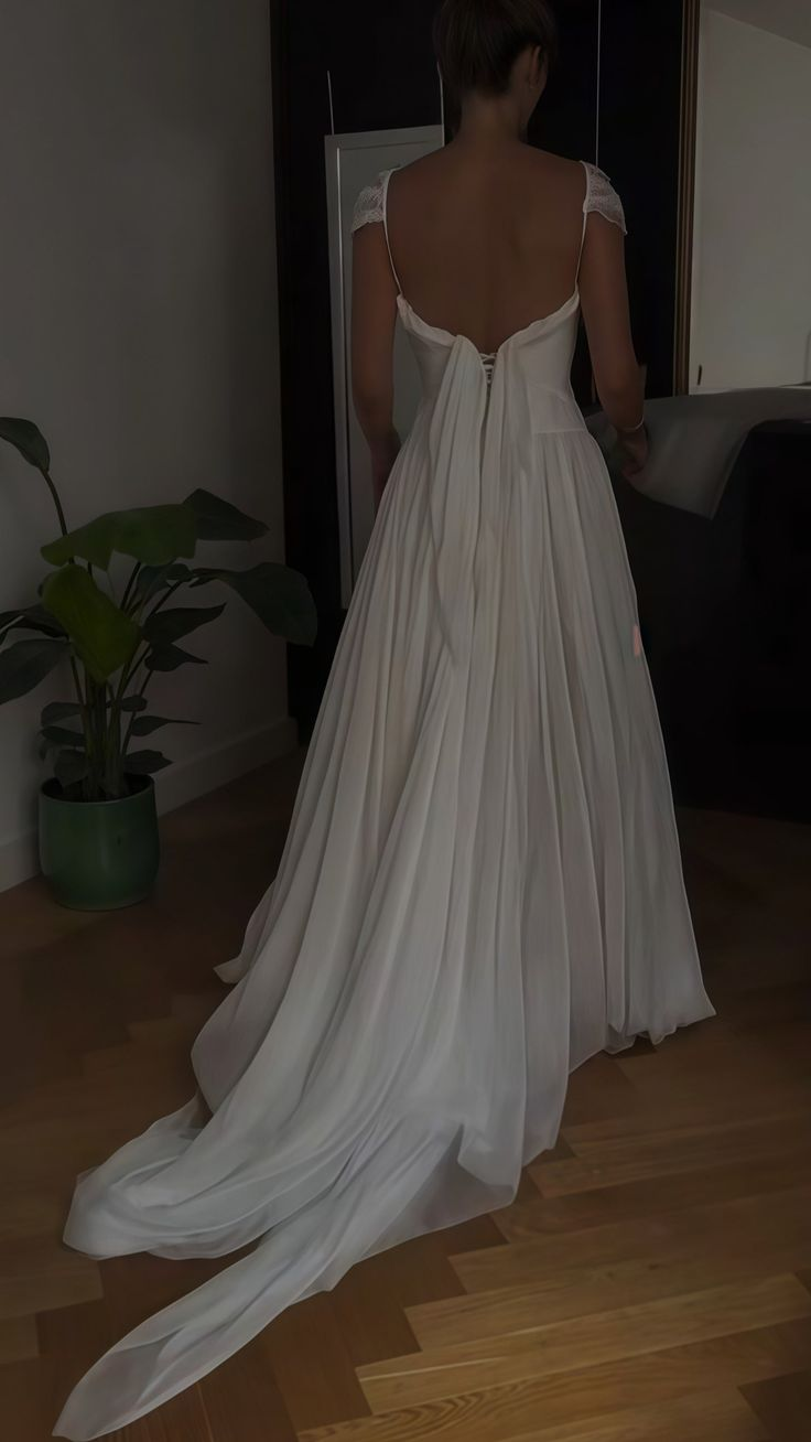 Classy V Neck White Chiffon Long Wedding Dress Bridal Dress D1922