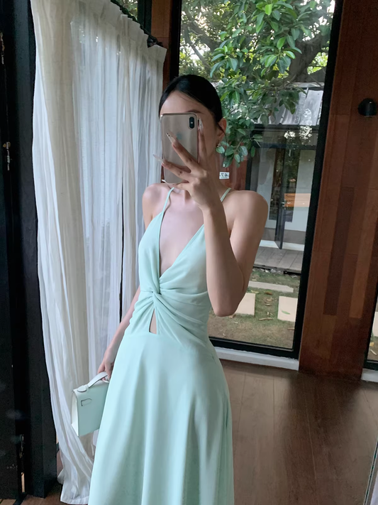 Simple Spaghetti Straps V Neck Green Chiffon A Line Long Party Dress Evening Dress D2090