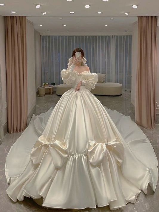 A Line Long Sleeves Satin Wedding Dresses Long Bridal Gowns S6656