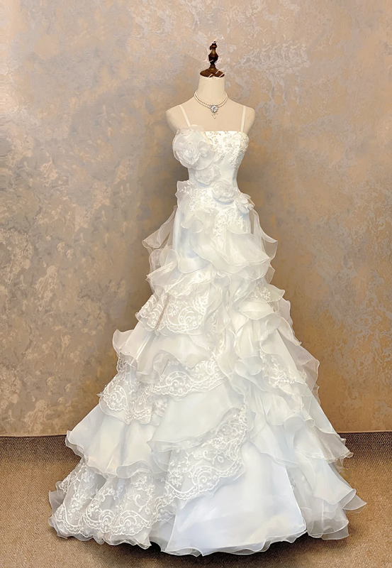 White halter-neck fitted dress with lace skirt, elegant ball gown/bridal gown R7227