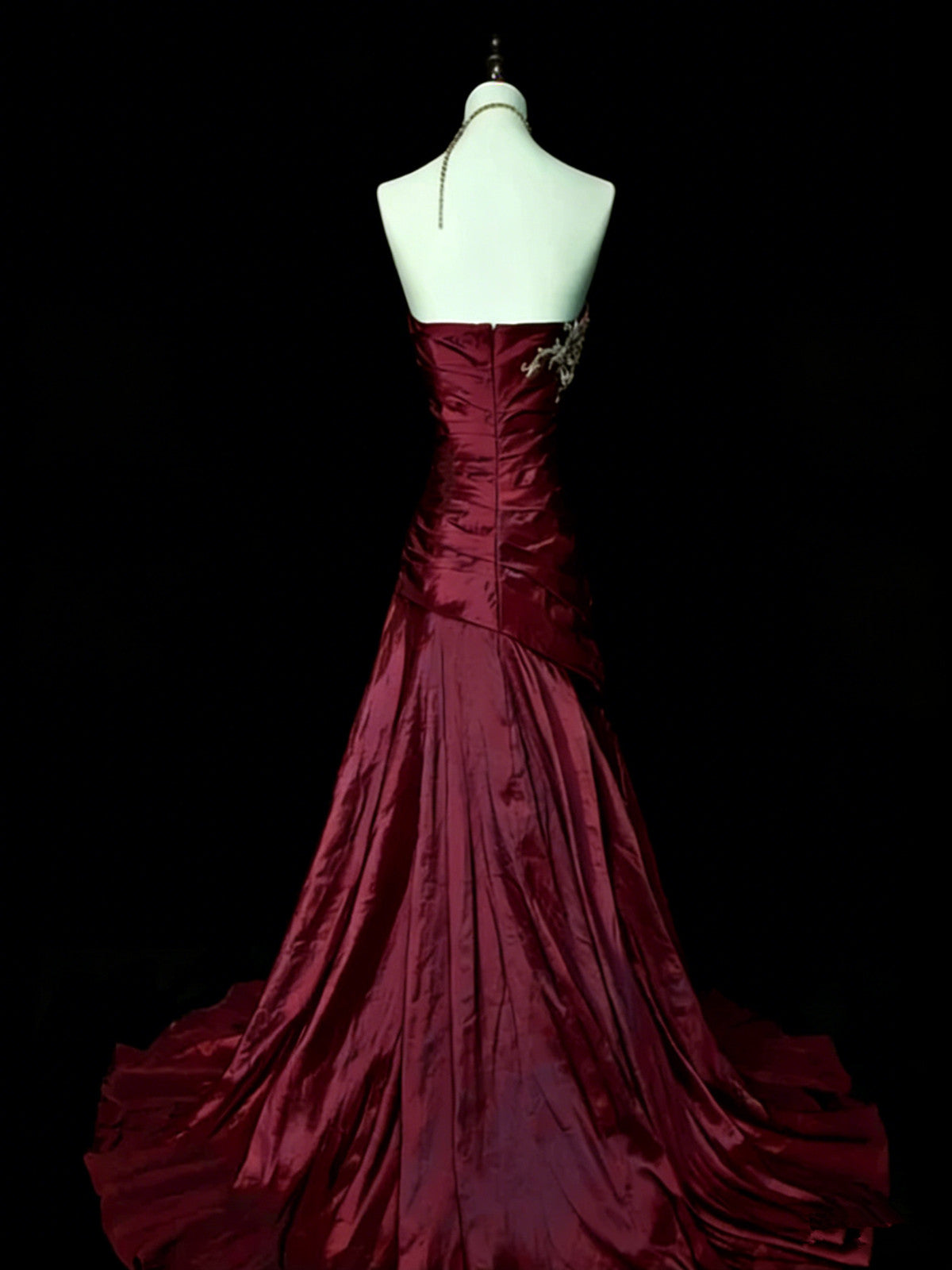 Wine Red Strapless Ruched Prom Dress,Elegant Wine Red Taffeta Floor-Length Formal Dress with Lace Applique