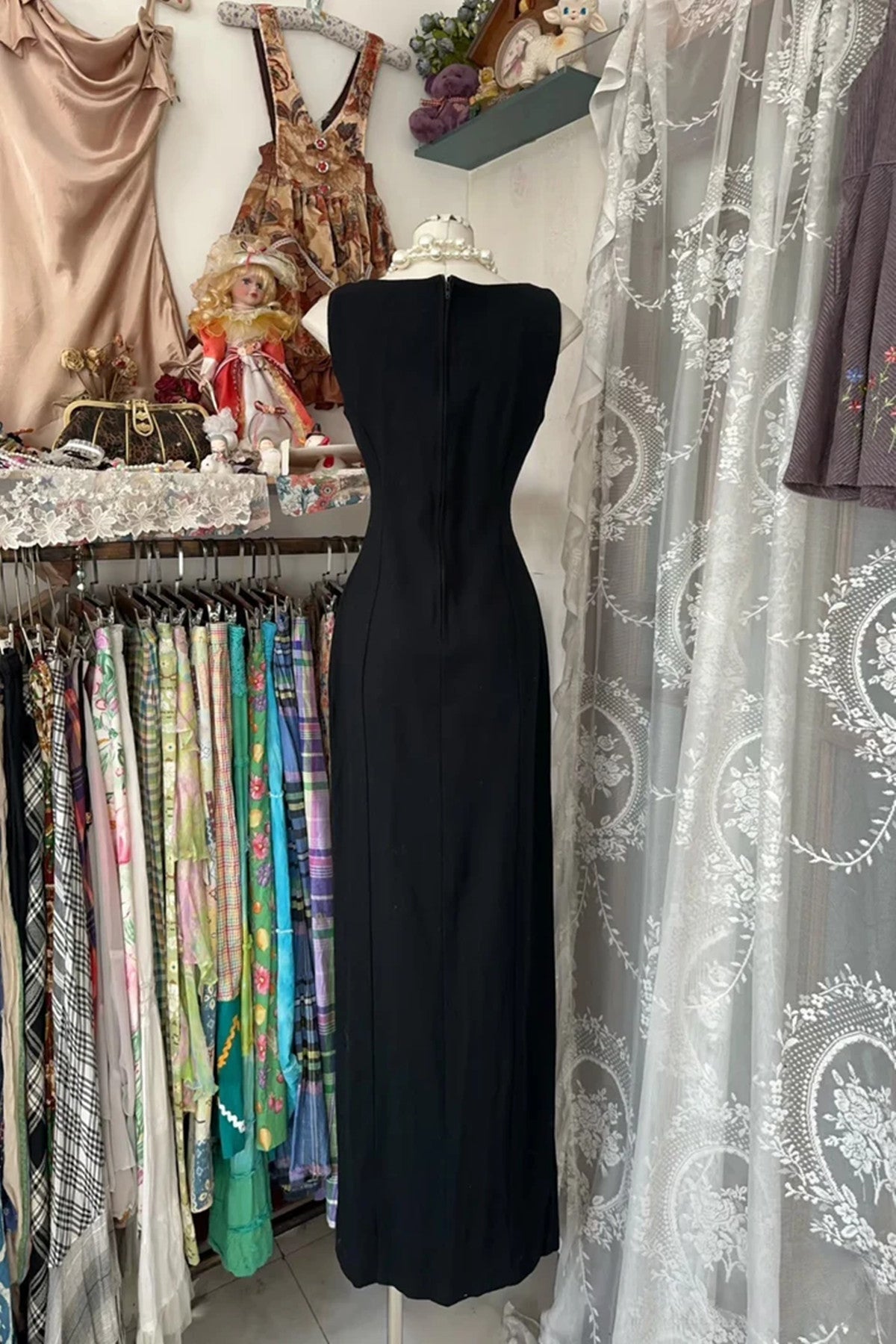 Black Chic Long Party Dress with Leg Slit, Black V-neckline Strap Prom Dress