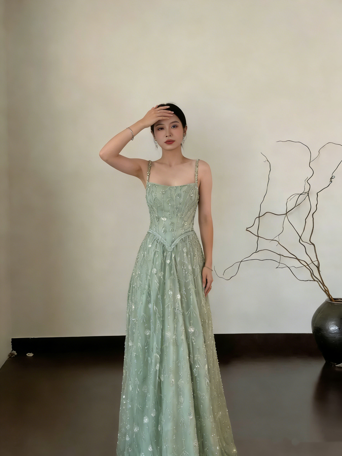 Pretty Green Spaghetti Straps Tulle Sequin Beaded A Line Long Wedding Guest Dress Formal Party Dress Prom Gown SP1548