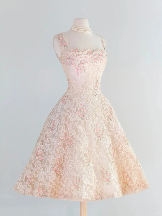 Retro Pink Floral Exquisite Embroidery Design A-Line Short Homecoming Dress Party Dress D1670