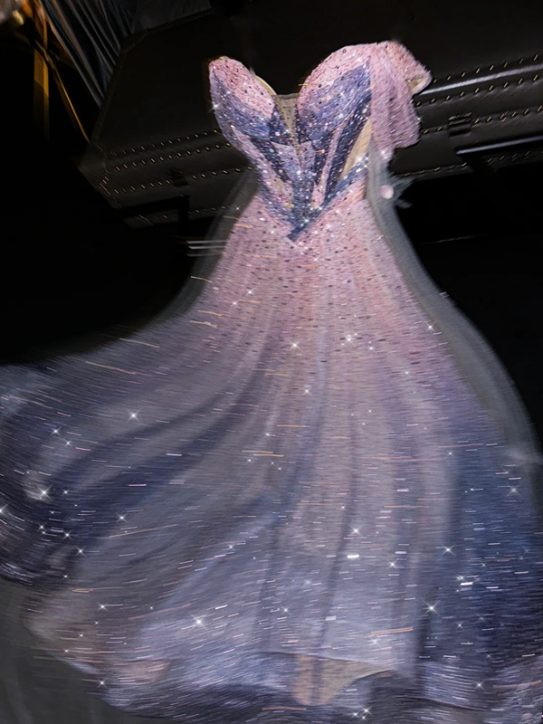 Light purple gradient strapless fitted waist long ball gown/bridal dress R8776