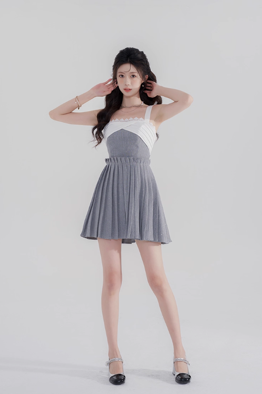 Suspender dress new style niche splicing pleated skirt high waist temperament short skirt summer R4178