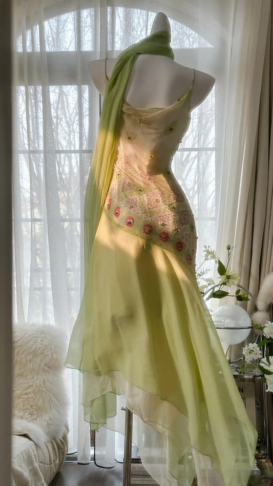 Stunning Homecoming Dress Spaghetti Strap Applique Tulle Beaded Dress Back to School Outfits Party Dress D6424
