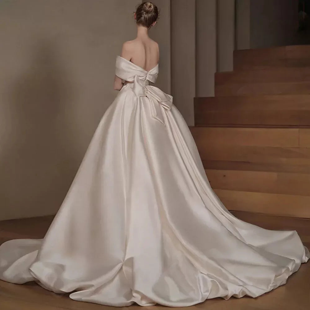 Luxury Satin A Line Wedding Dress Boat Neck Sleeveless Off Shoulder Bridal Gown