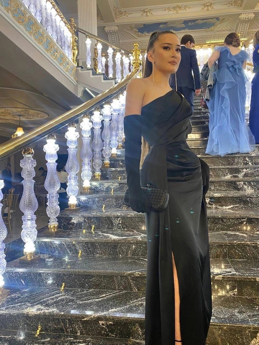Sexy Black One Shoulder Evening Dress With Split,Black Formal Gown cc595