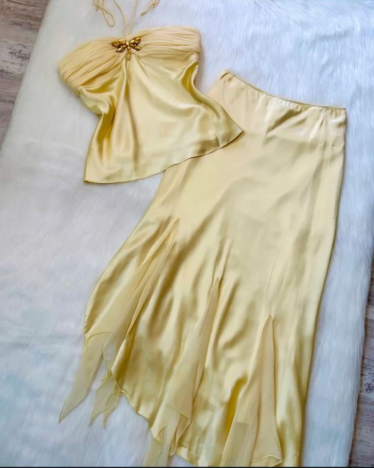 Yellow Two Piece Chiffon Halter Prom Dress Evening Dress S7012