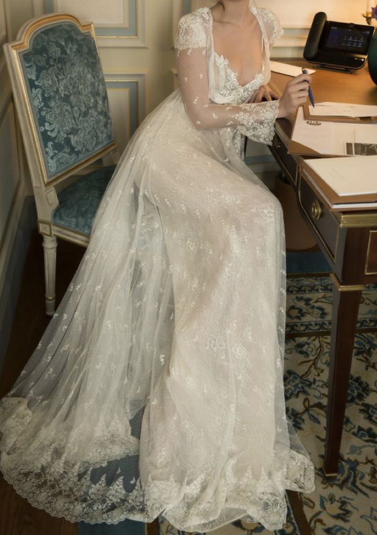 A Line White Tulle Lace Long Sleeves Sexy Wedding Dress S6946