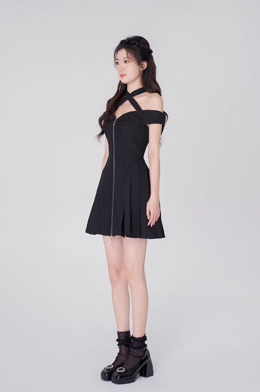 Black halter neck dress for women summer slim short skirt new design A-line skirt R4501