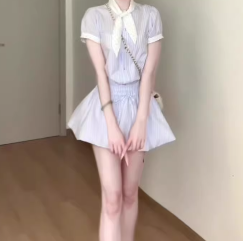 Gentle blue striped short-sleeved dress with elegant waist A-line short skirt R0818