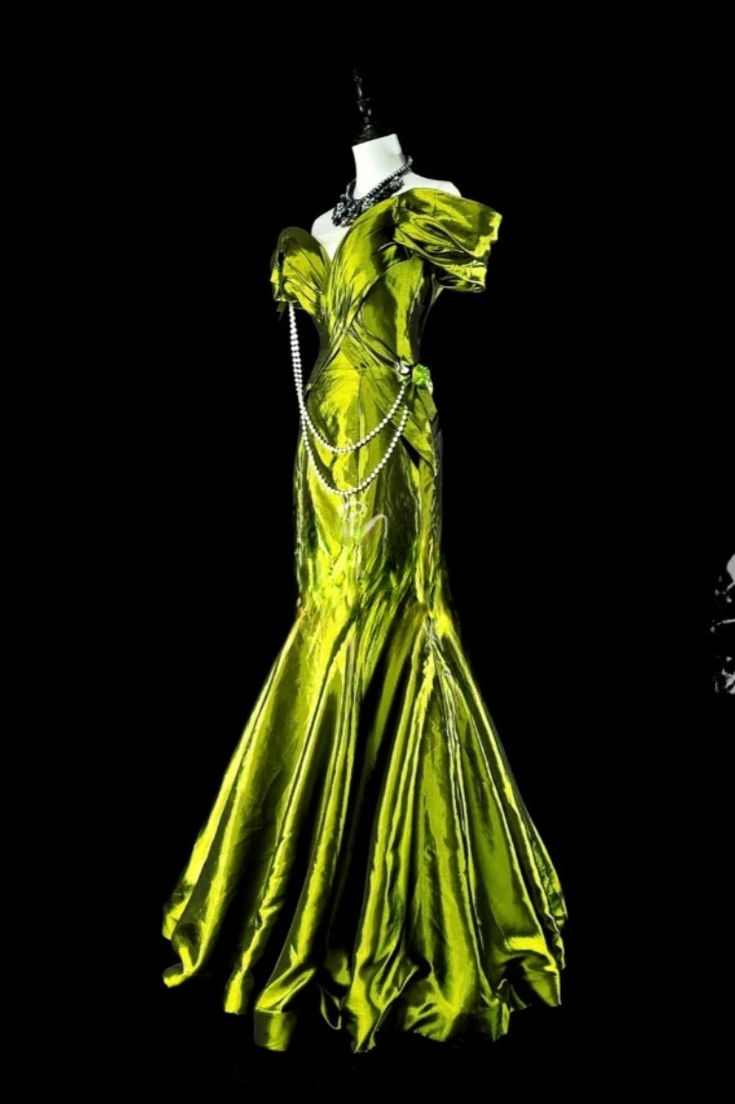 Unique Green Off The Shoulder Satin Pleated Mermaid Evening Dress Long Birthday Party Dress D1947