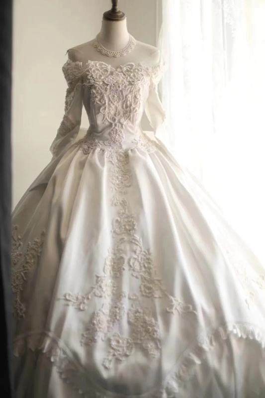 White off-the-shoulder lace waist-cinching slim-fit ballgown long prom dress R7951