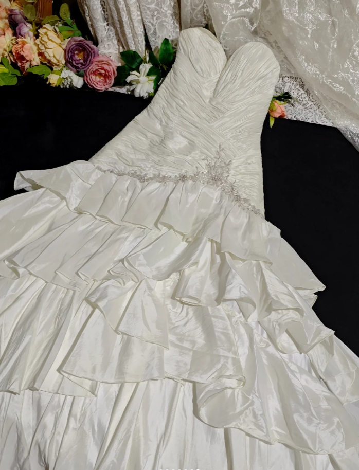 Elegant Strapless White Satin Beaded Pleated Layered Mermaid Long Prom Dress Birthday Party Dress D2370
