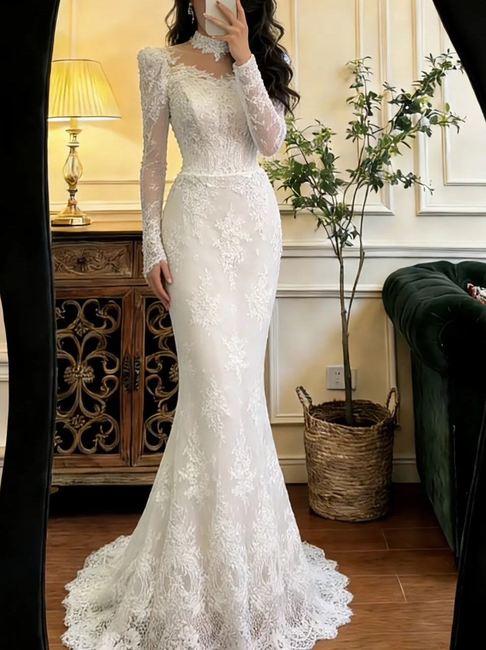 Stunning Wedding Dress Crew Neck Long Sleeves Lace Mermaid Wedding Dress D4589