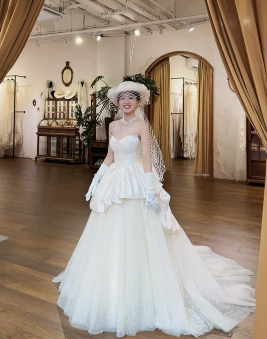 Elegant Wedding Dress Sweetheart Pleated Tulle Wedding Dress D4606