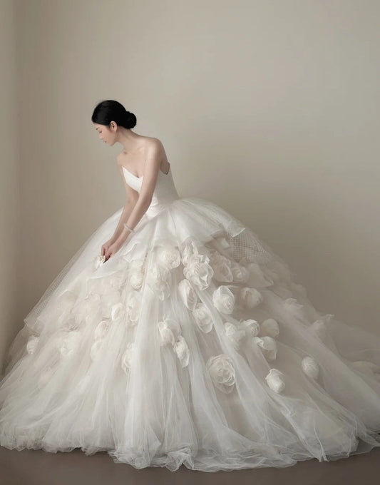 Stunning Wedding Dress Sweetheart Pleated Tulle Flower Wedding Dress D4720