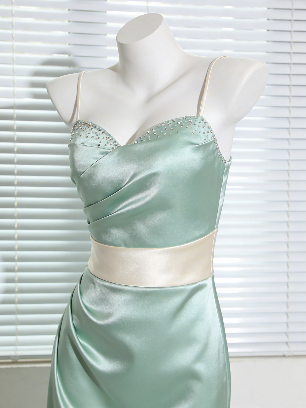 Pretty Prom Dress Satin Sweetheart Ruffle Gala Evening Gown Dress Birthday Party Outfits D4871