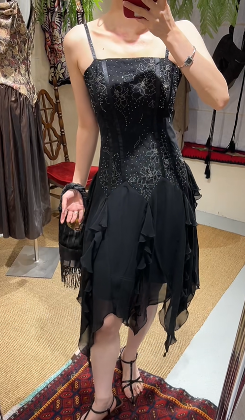 Charming Prom Dress Black Spaghetti Straps Ruffle Evening Dresses Chiffon Gala Gown Cocktail Outfits D4966