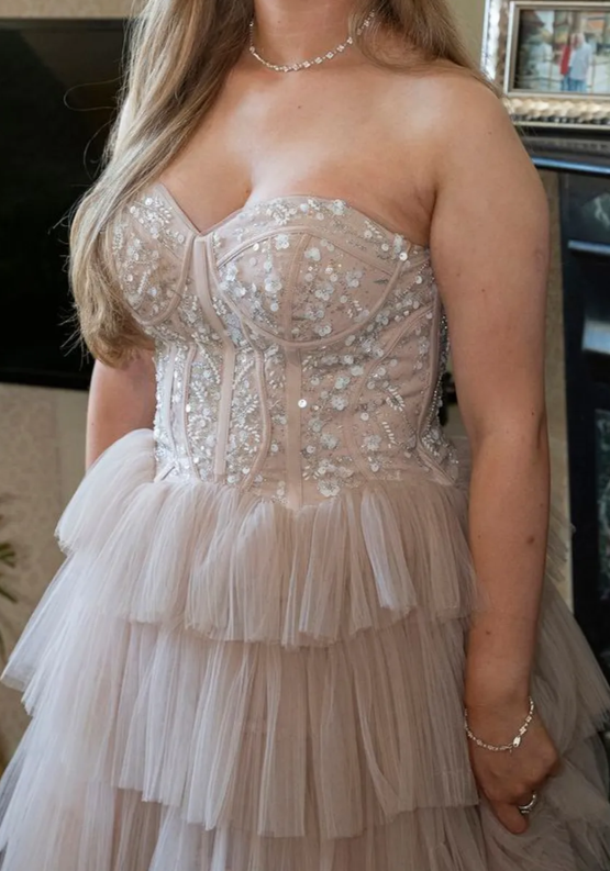 Delicate Prom Dress Sweetheart Pleated Tulle Long Gala Gown Evening Dress Party Outfits D5017