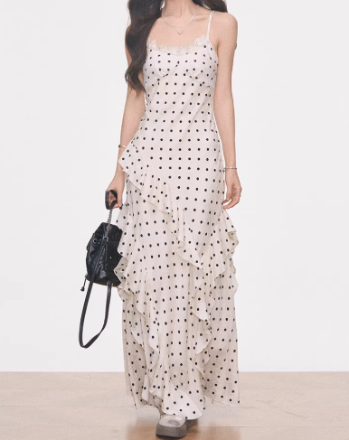 Chic Women Dress Spaghetti Straps Polka Dots Ruffle Birthday Party Outfits Seaside Dress Travel Dress D5050