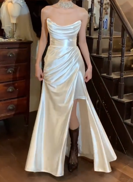 Chic Prom Dress Strapless Pleated Slit Gala Gown Evening Dress D5309