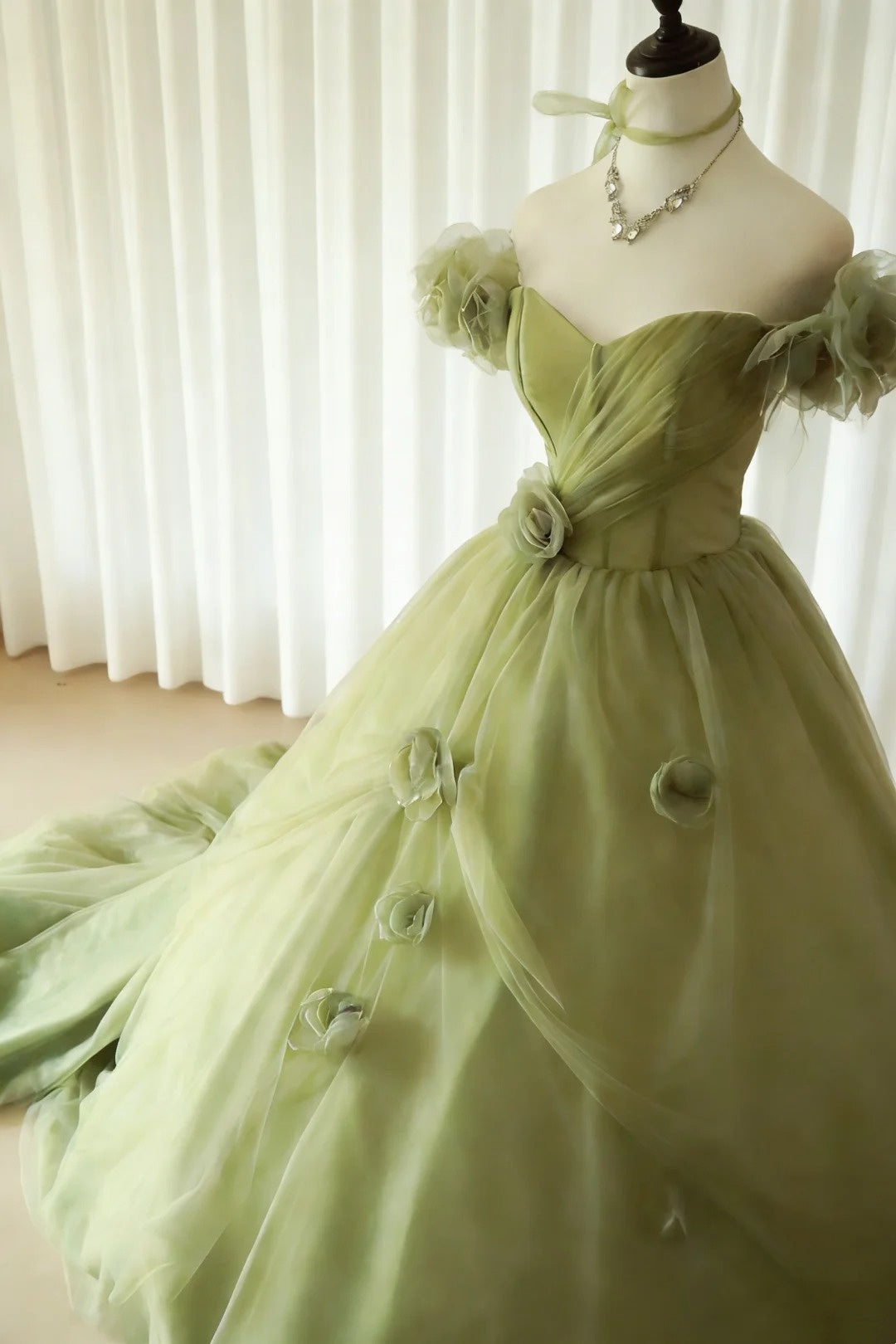 Pretty Ball Gown Sweetheart Tulle Pleated Flower Evening Dress Quniceanera Dress Birthday Prom Gown D5410