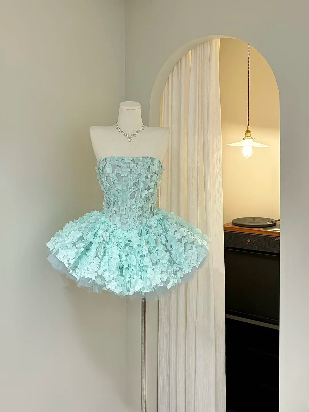 Chic Homecoming Dress Strapless Floral Short Prom Dress Back to School Outfits Cocktail Dress D5435