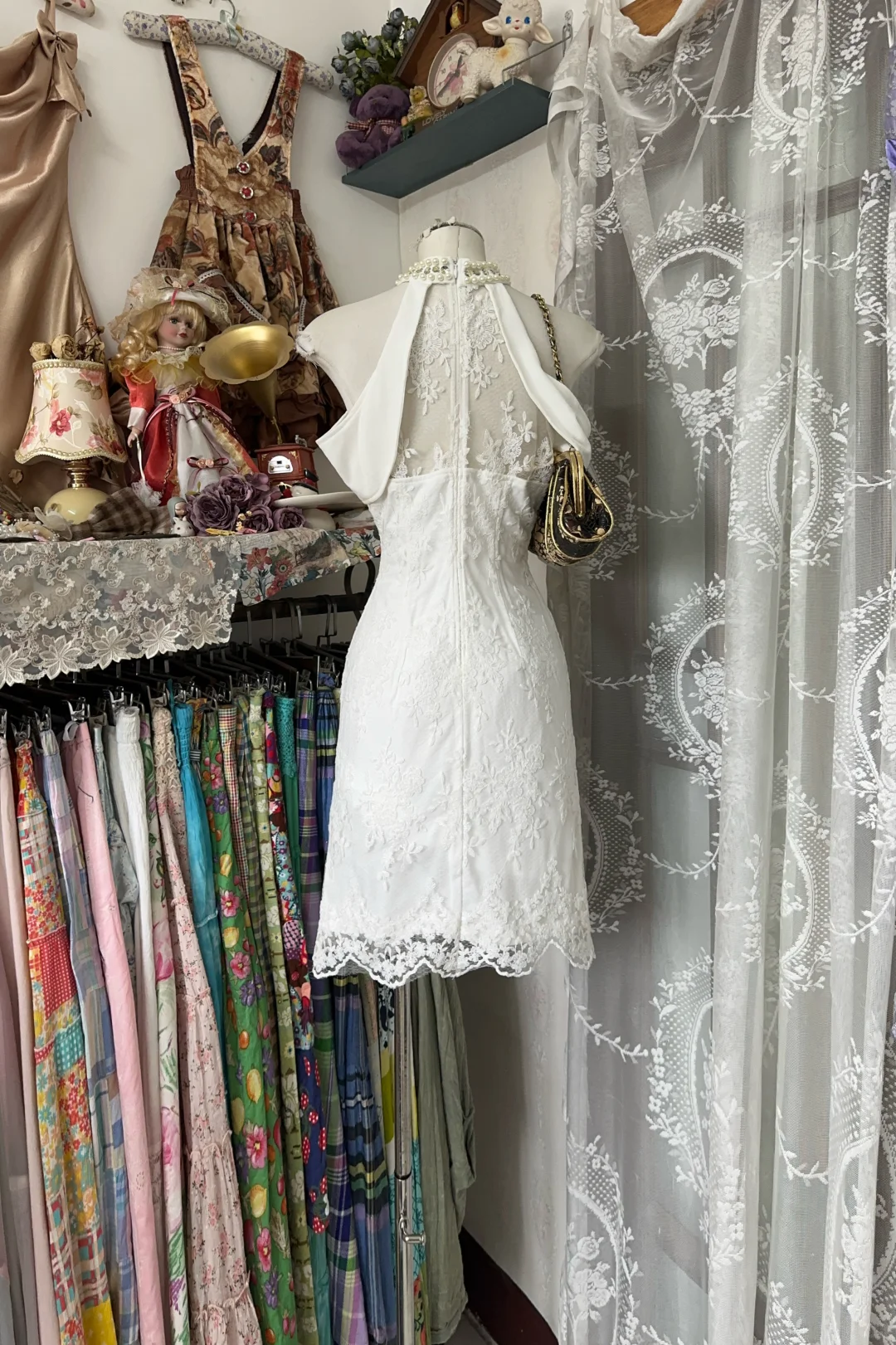 White halterneck sleeveless waist slim fit A-line lace skirt short ball gown R6171