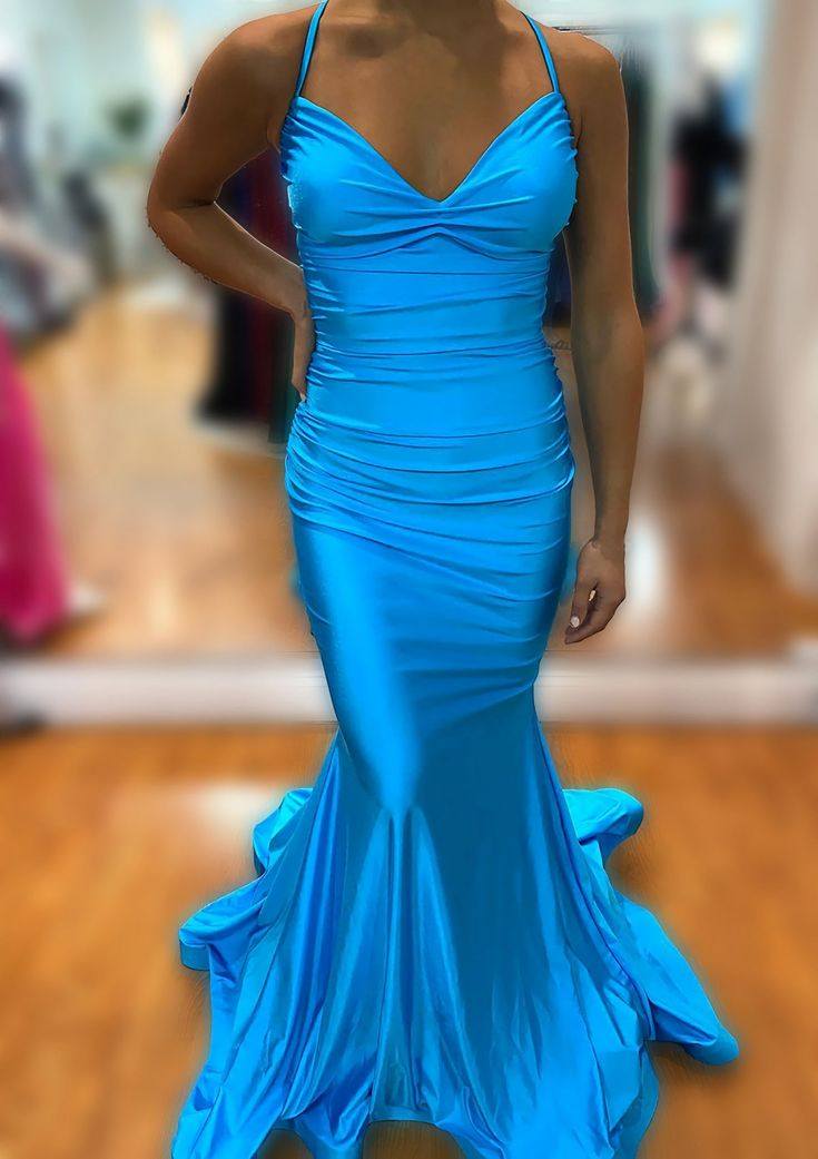 Mermaid V Neck Sleeveless Sweep Train Prom Dress With Pleated Y6611