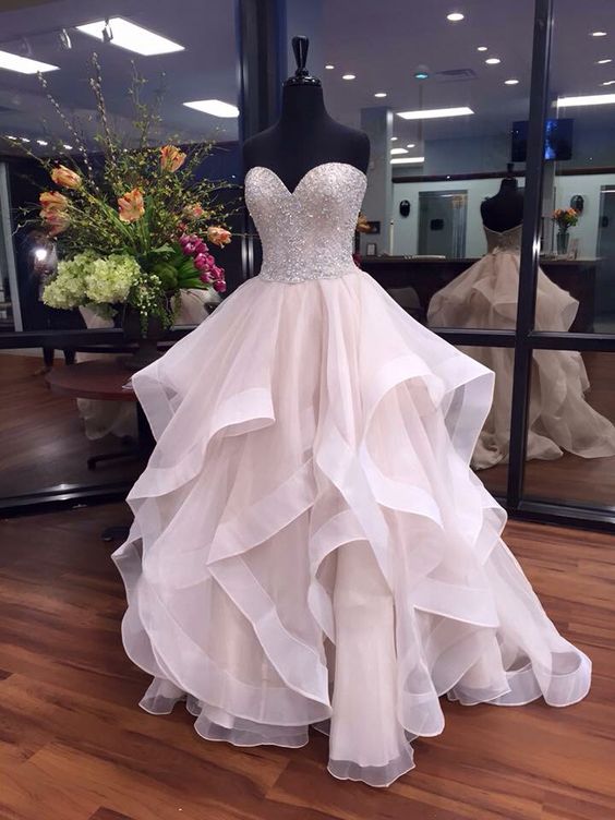 Stunning and Elegant Princess Party Wear Gown Prom Dresses Wedding Dress fg1129