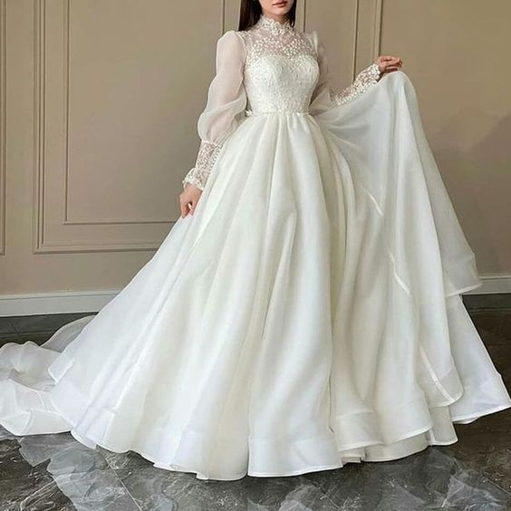 Ball Gown Long Sleeves Floor Length Lace Hall Wedding Dress