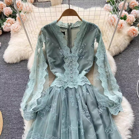 women's lace V-neck mesh puff sleeves A-line long skirt S4653