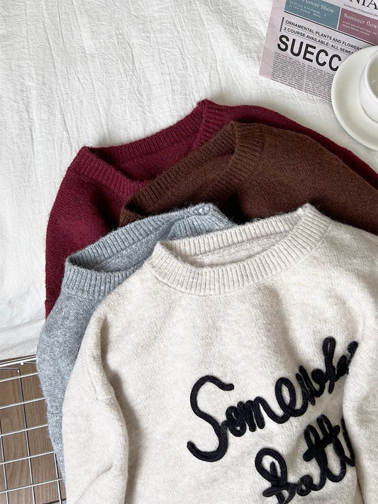 embroidery round neck pullover sweater S4702