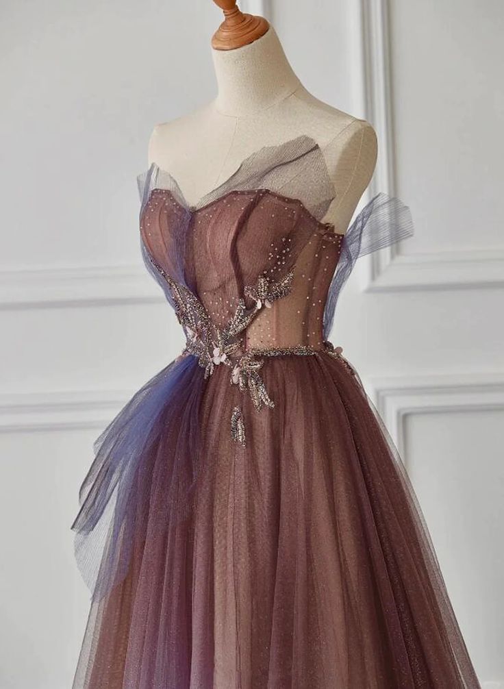 Vintage Elegance Embroidered Tulle A-line Prom Dress fg5187