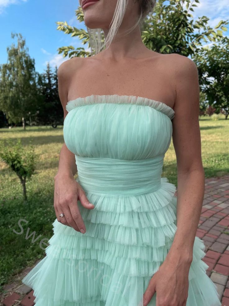 Sexy Strapess Sleeveless Ruffle A-line Floor length Prom Dress S5158