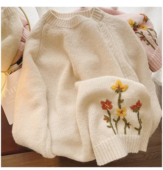 embroidered round neck sweater for women sweet style sweater S4832
