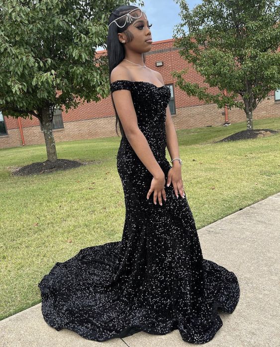 Elegant Black Sequins Mermaid Prom Dress Black Formal Gown