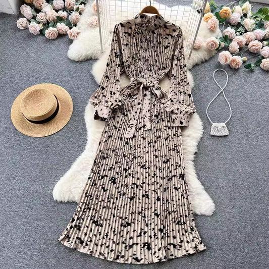 New Dress Women's Chic Pleated Long Skirt Trendy S4563