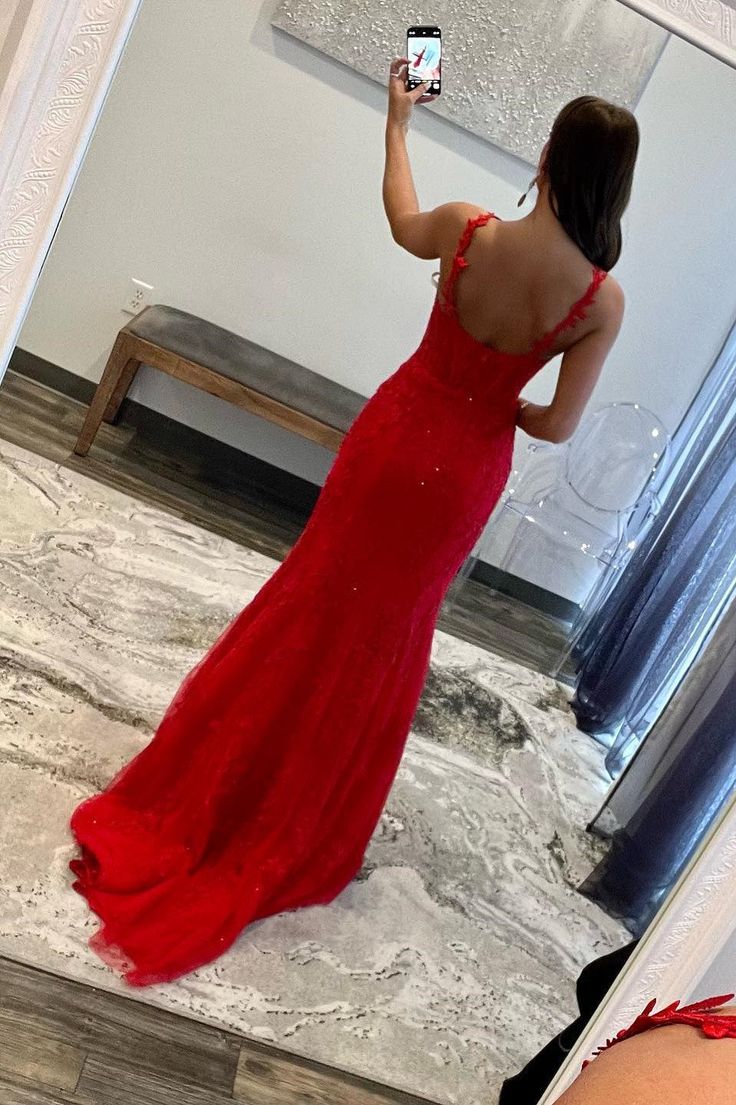 Gorgeous Red Lace Appliques Long Formal Dress S3367