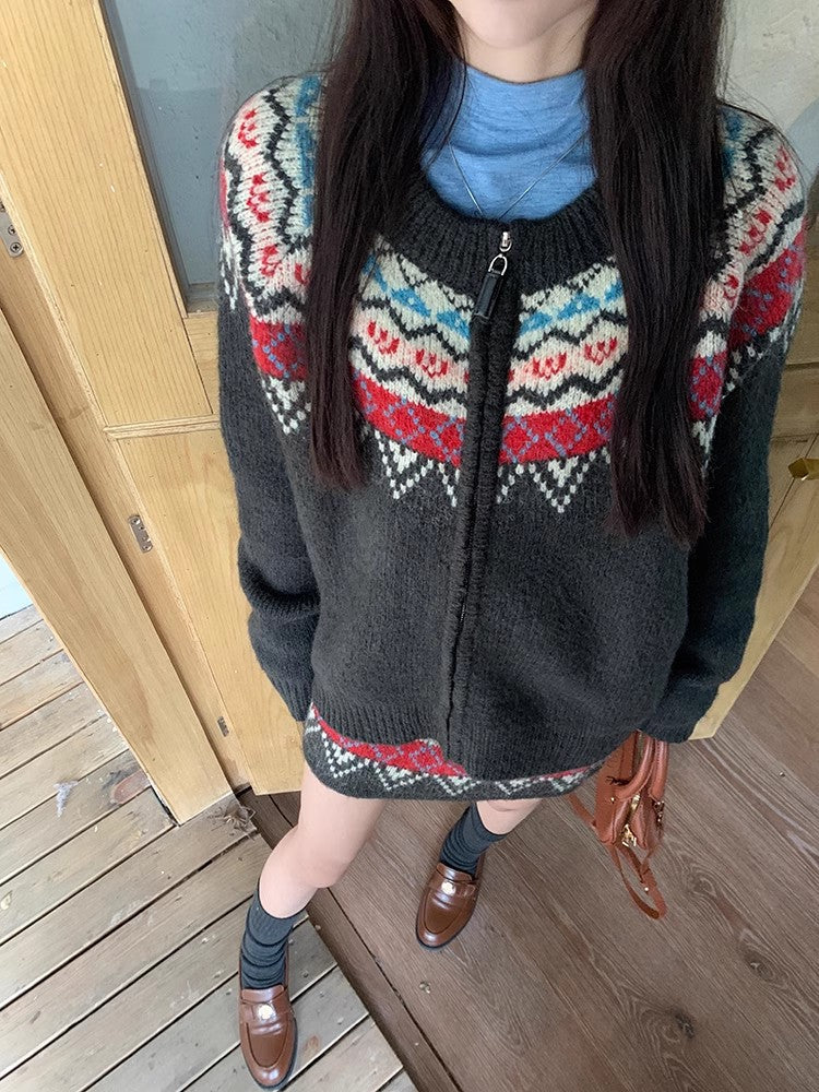 jacquard round neck long-sleeved sweater jacket + knitted skirt two-piece set S4746