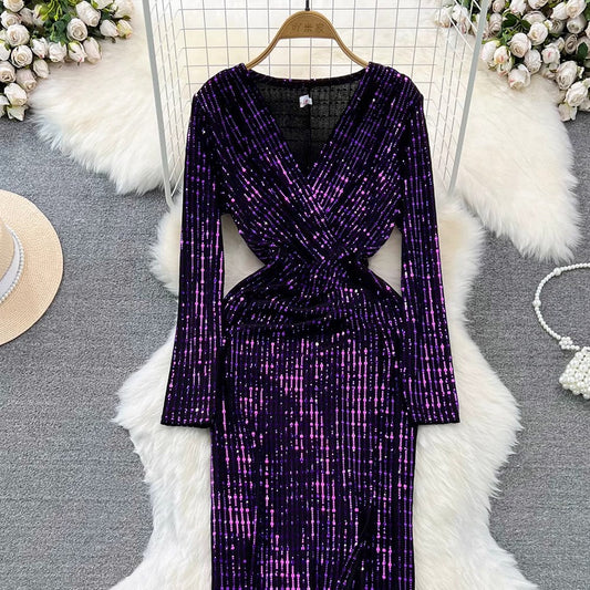 fashionable long-sleeved V-neck mid-length dress S4296