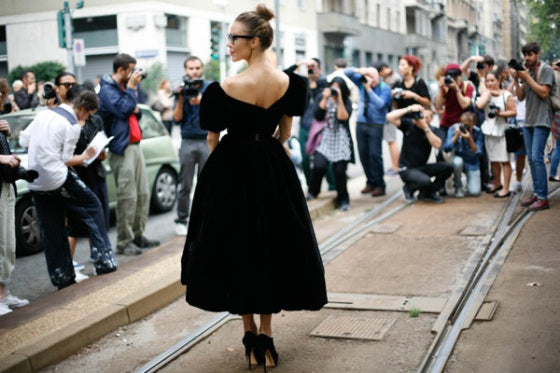 Little Black Prom Dresses Off-shoulder Velvet Tea Length Ball Gown Amazing Evening Gowns S3285
