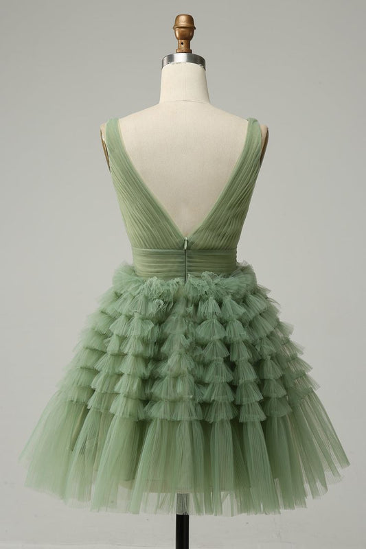 V-Neck Multi-Layers Tulle Short Homecoming Dress S2688