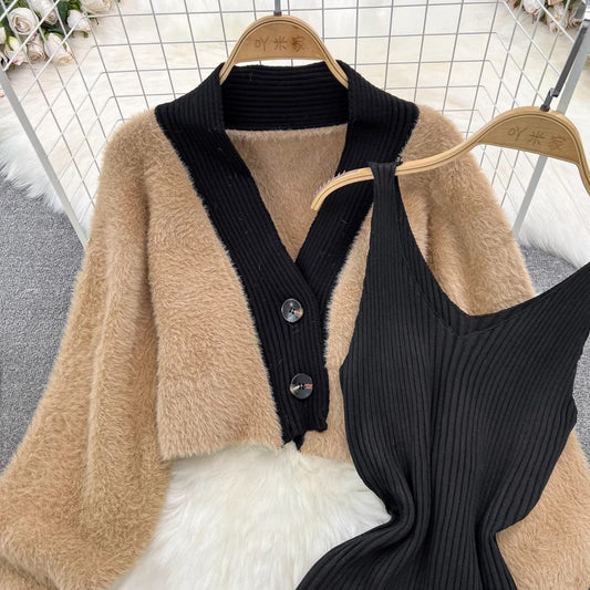 long-sleeved V-neck sweater short coat two-piece set V-neck knitted for women S4018