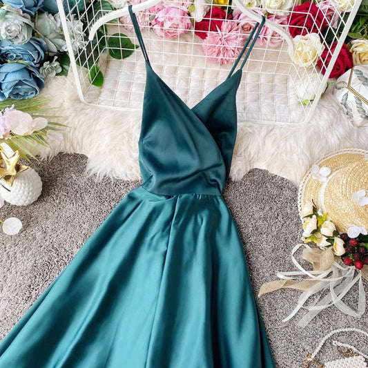 long dress with straps and backless solid color mid-length dress for women S4201