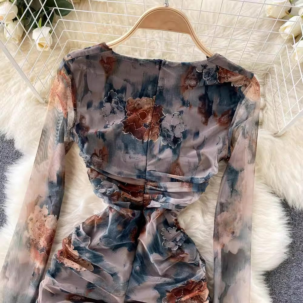 women's square neck long-sleeved dress pleated elegant skirt S4552